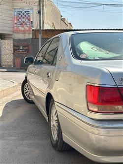 تويوتا كراون